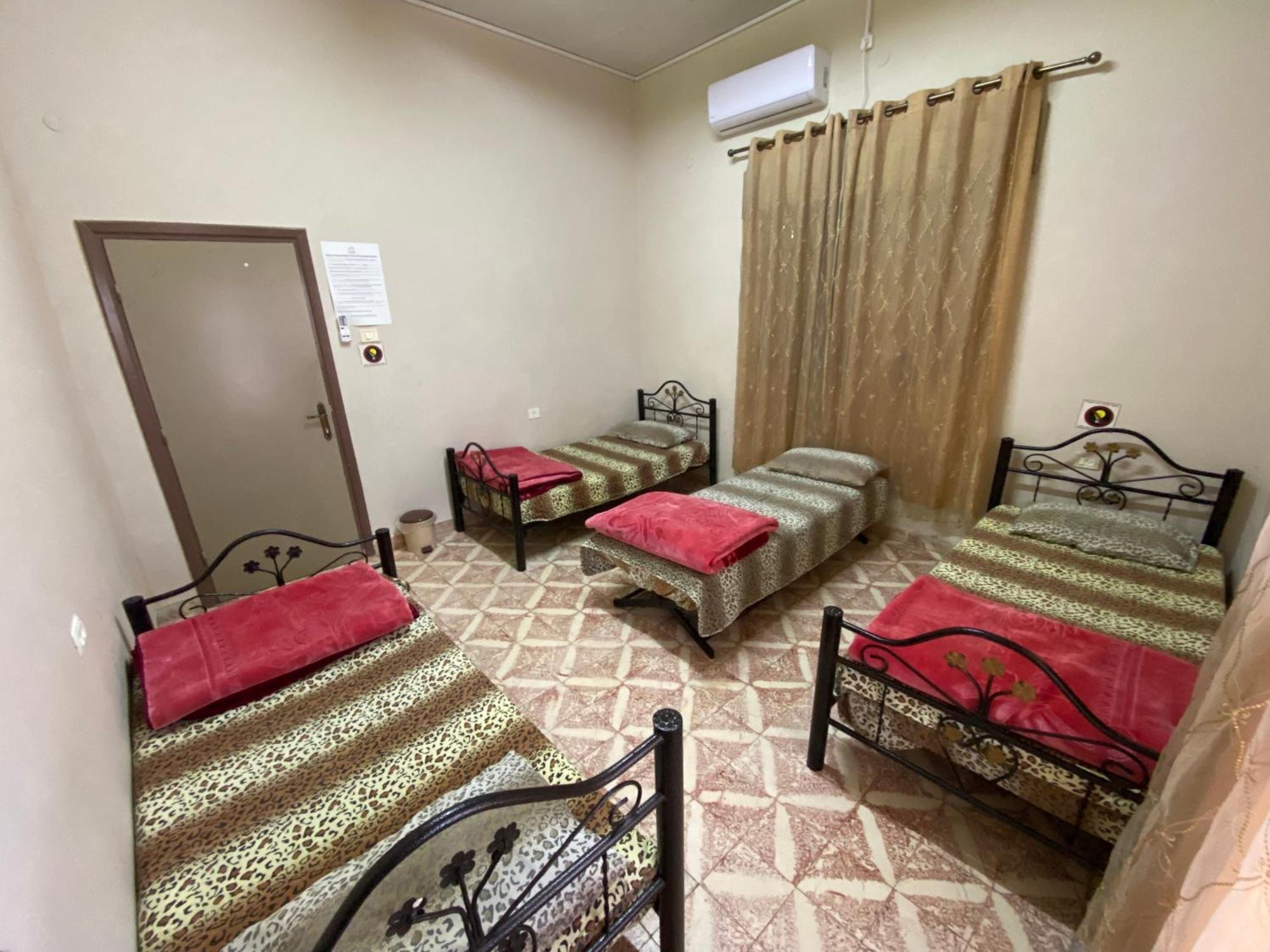 House Of Peace Hostel Витлеем Екстериор снимка