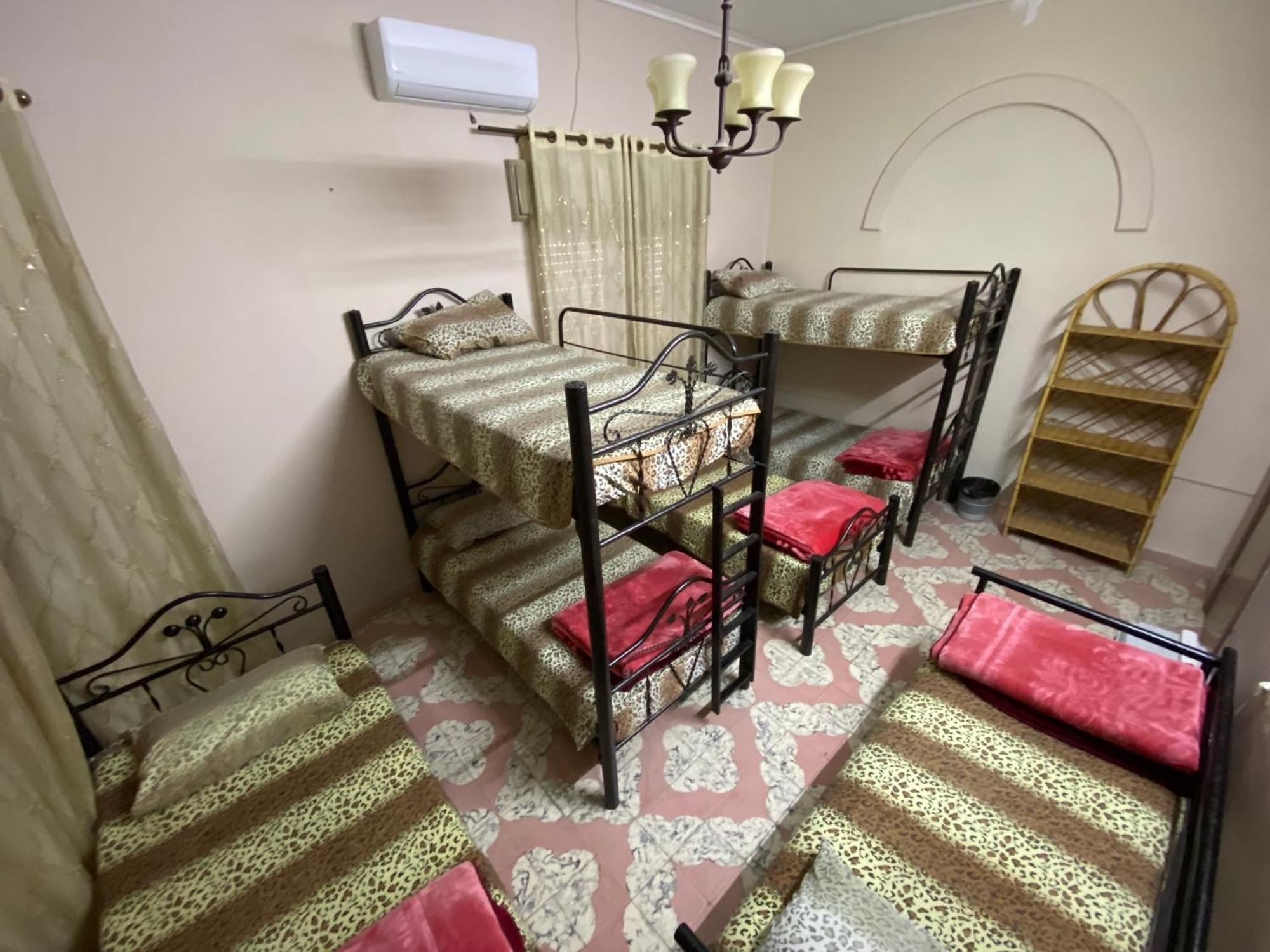 House Of Peace Hostel Витлеем Екстериор снимка