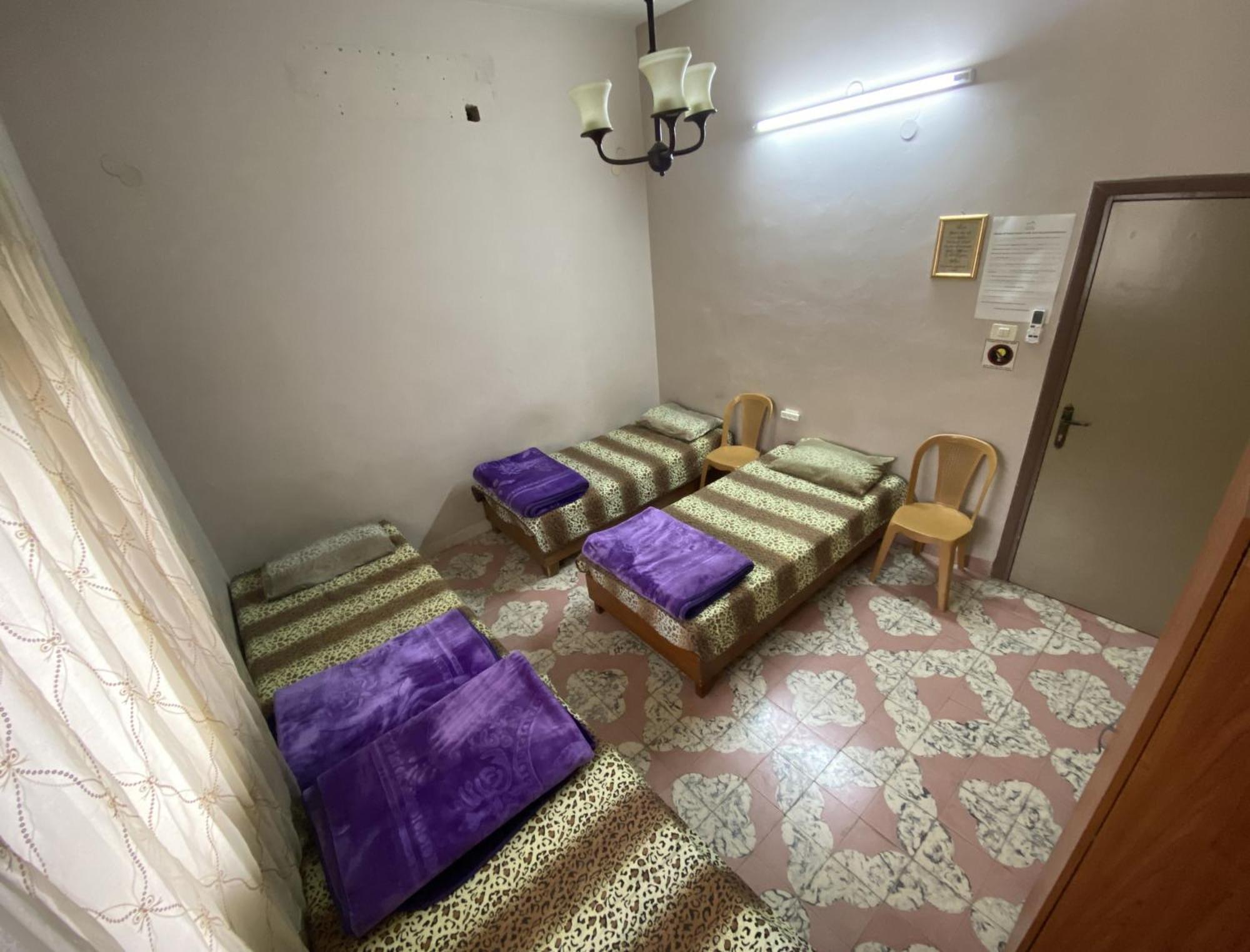 House Of Peace Hostel Витлеем Екстериор снимка